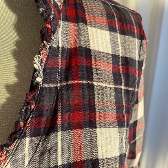 Guess shirt - Picture 6 of 7